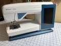 Husqvarna Viking Designer Sapphire 85 WITH Embroidery Arm